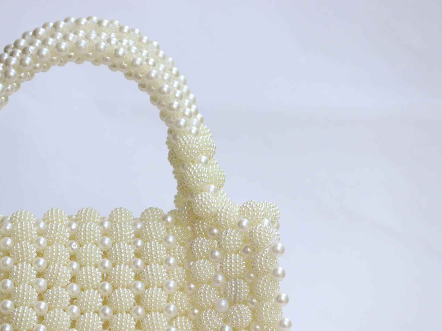 Lily pearls handbag