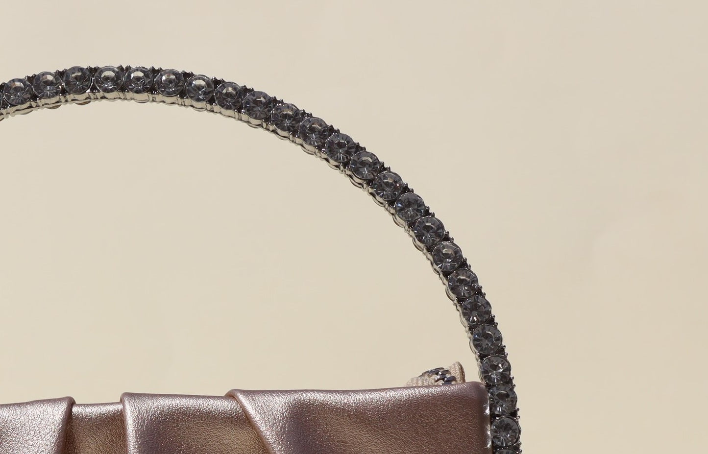 Lily metallic purse